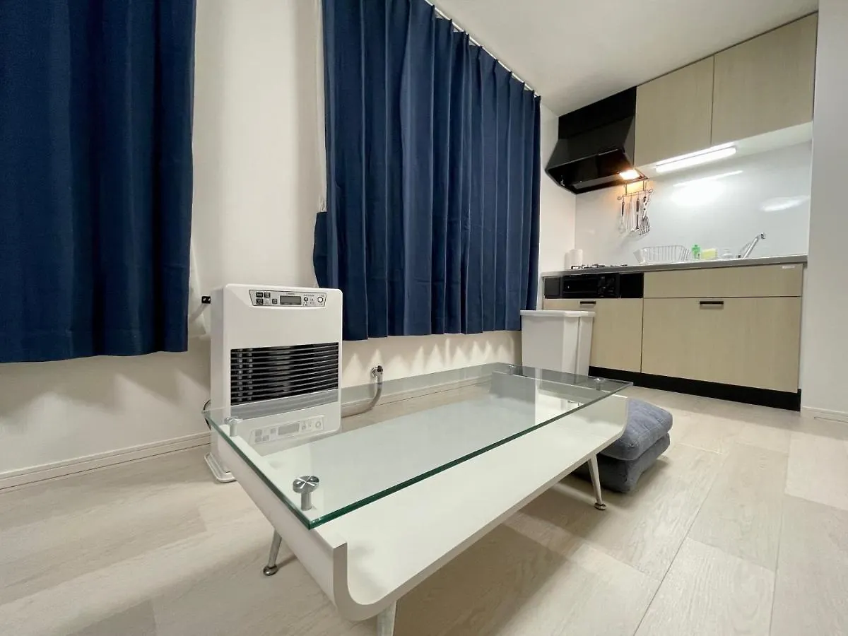 Sapporo South 8 Serviced Apartment: Newly Renovated with Excellent Access 0*,