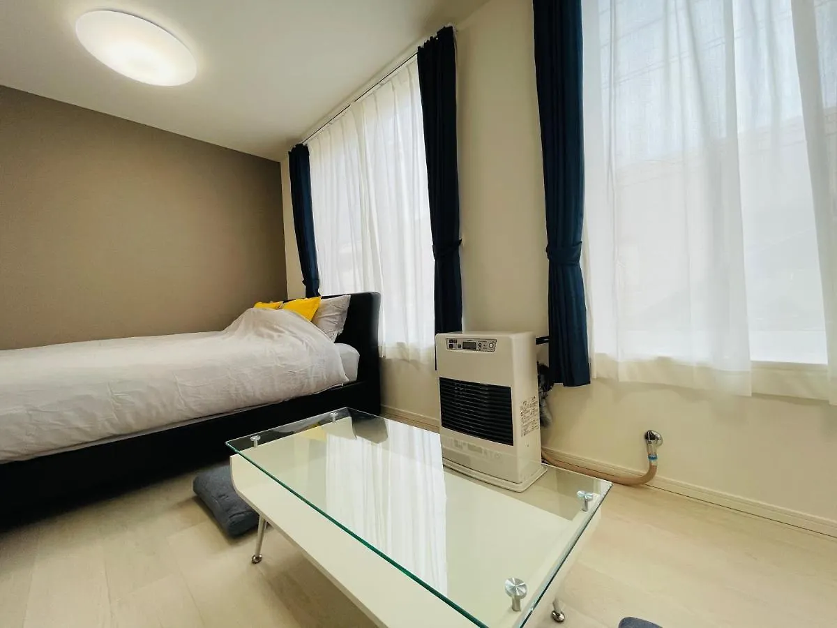 Sapporo South 8 Serviced Apartment: Newly Renovated with Excellent Access 0*,  Japan